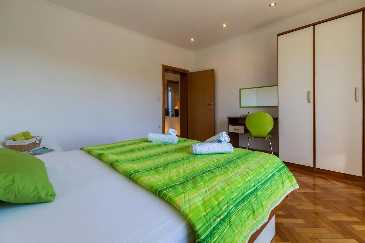 Jasmina Apartment Crikvenica